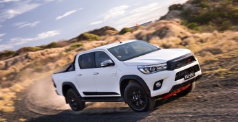 Toyota Hilux TRD Pack - pickup z terenowym pakietem stylistycznym