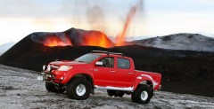 Toyota Hilux przy wulkanie Eyjafallajokull