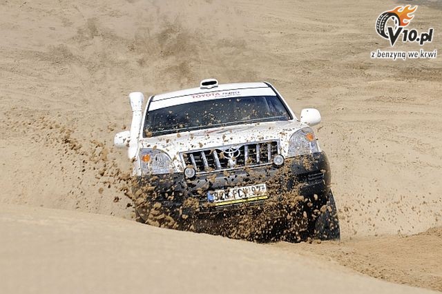 Toyota Land Cruiser 120 T2