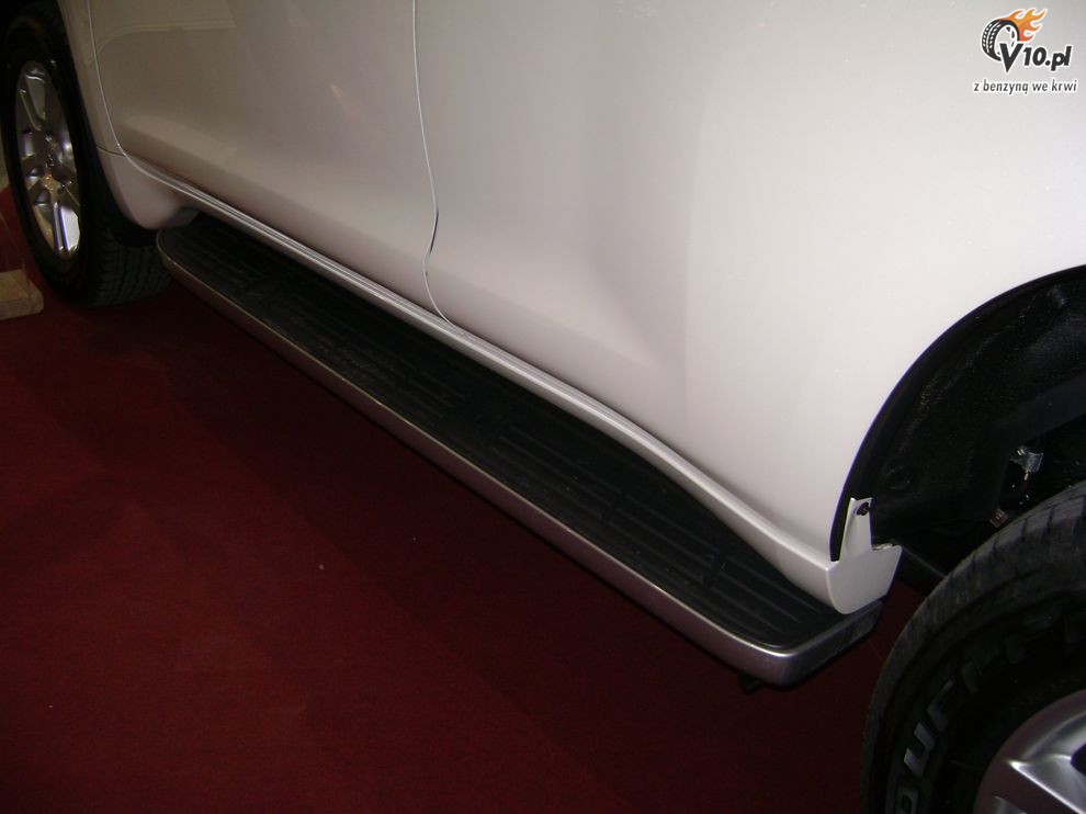 Nowa Toyota Land Cruiser 150 - Pozna Motor show 2010