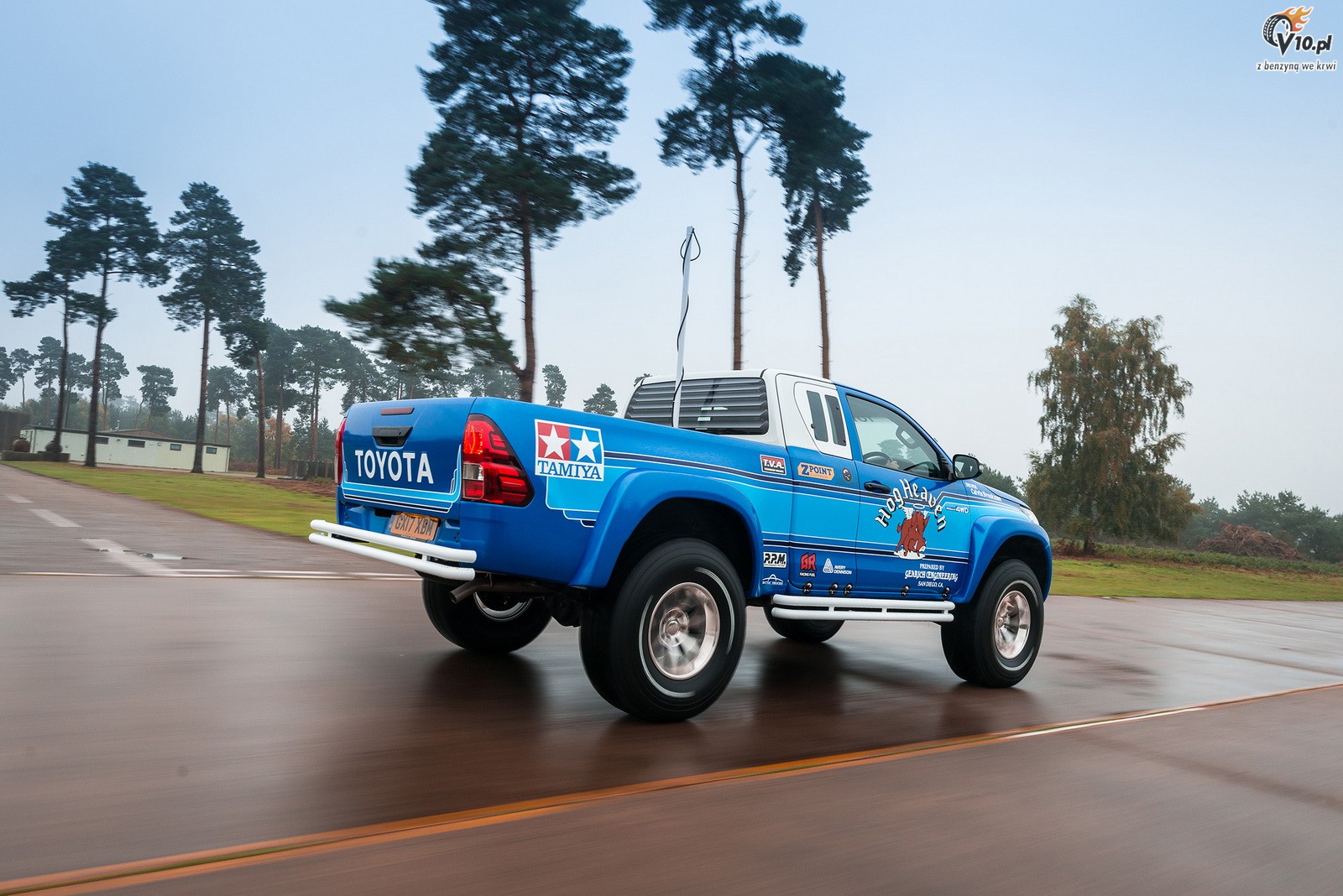 Toyota Hilux Bruiser