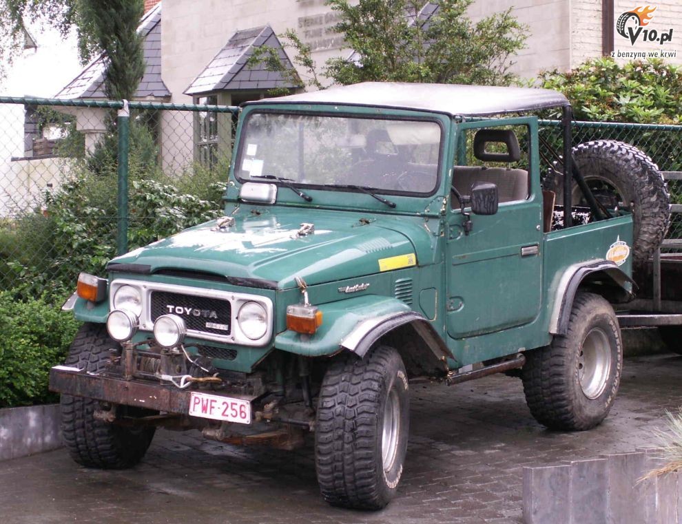 toyota land cruiser 1951 03