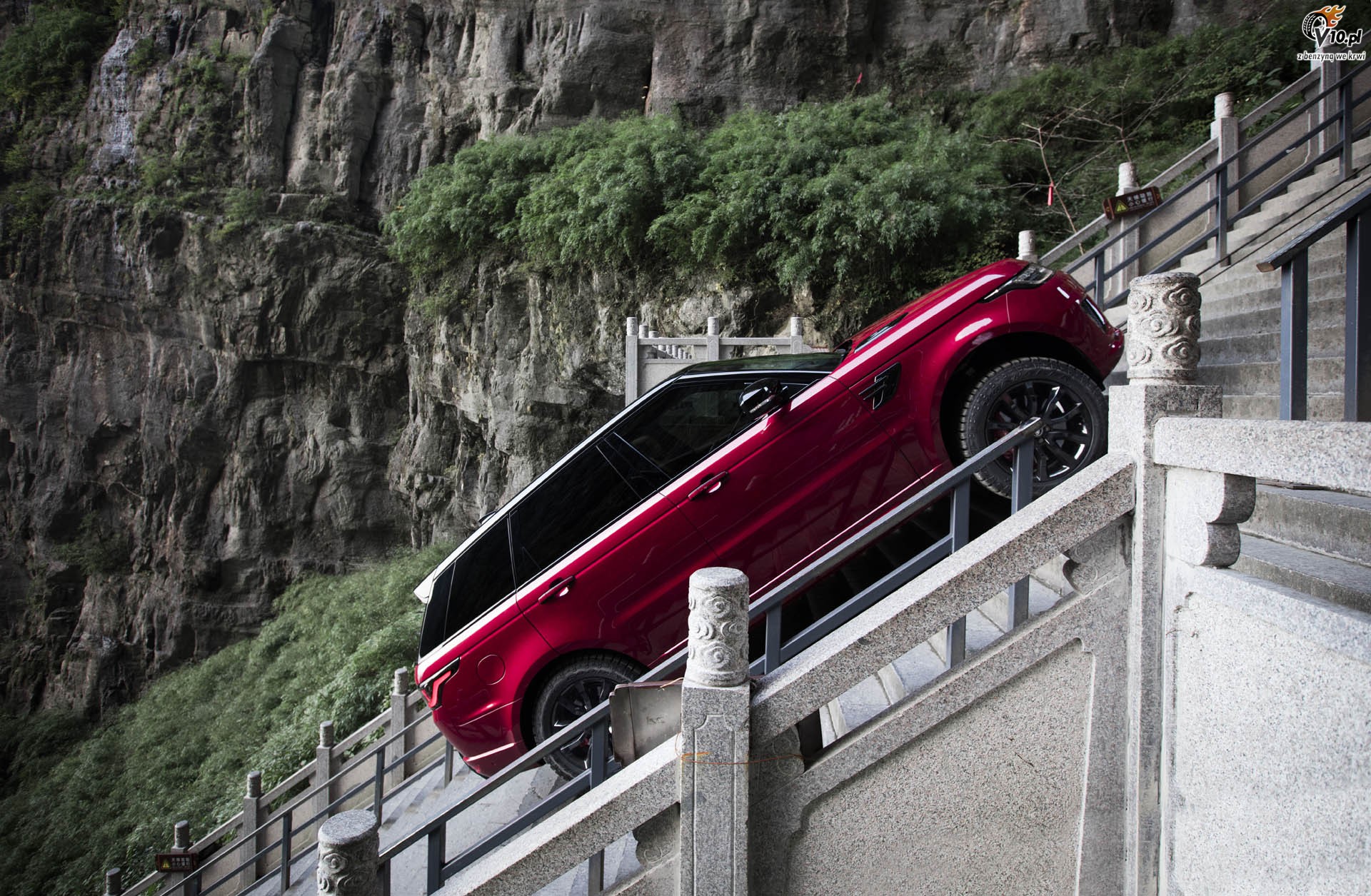 Range Rover Sport PHEV