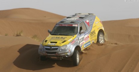 Opel Antara Dakar