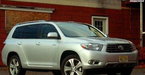 Toyota Highlander Sport