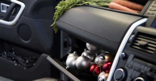 Świąteczna chatka Land Rovera