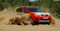 Mitsubishi Outlander Dakar