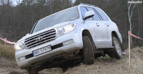 Toyota Land Cruiser V8