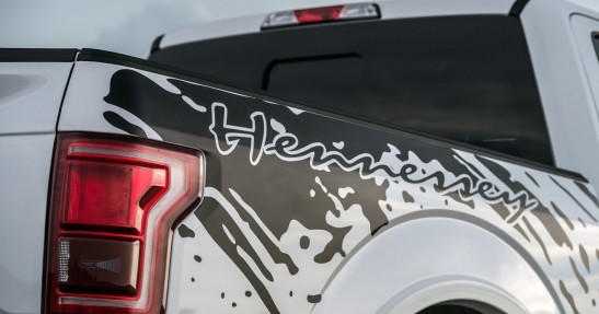 Hennessey Velociraptor 700