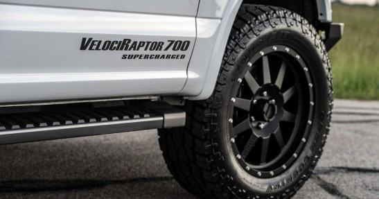 Hennessey Velociraptor 700