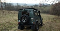 Land Rover Hunter