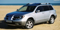 Mitsubishi Outlander I