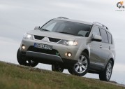 Mitsubishi Outlander II