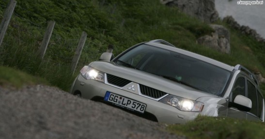 Mitsubishi Outlander II