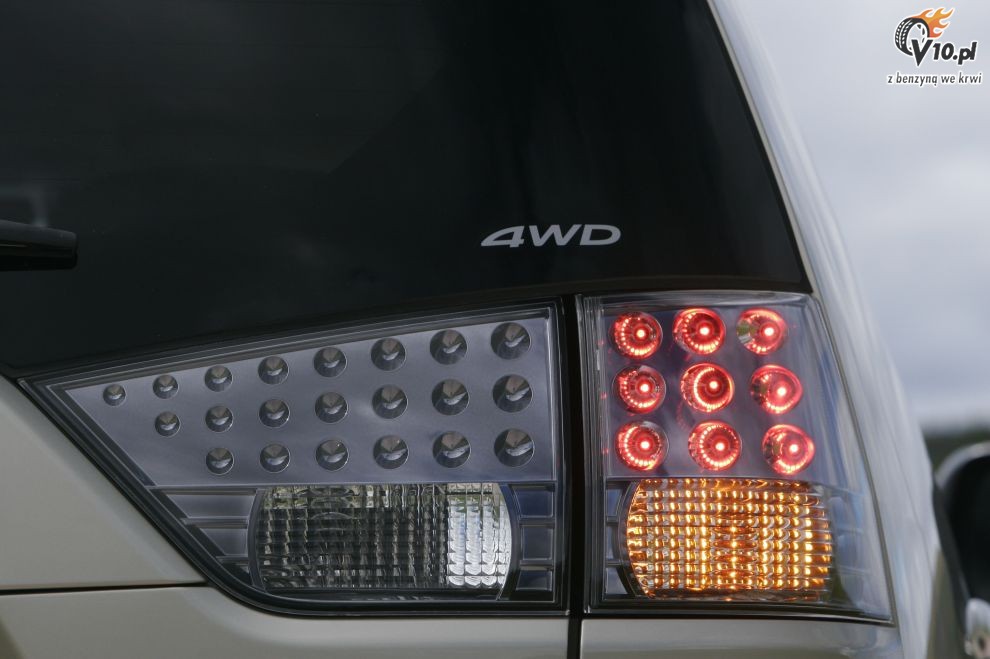 Mitsubishi Outlander II