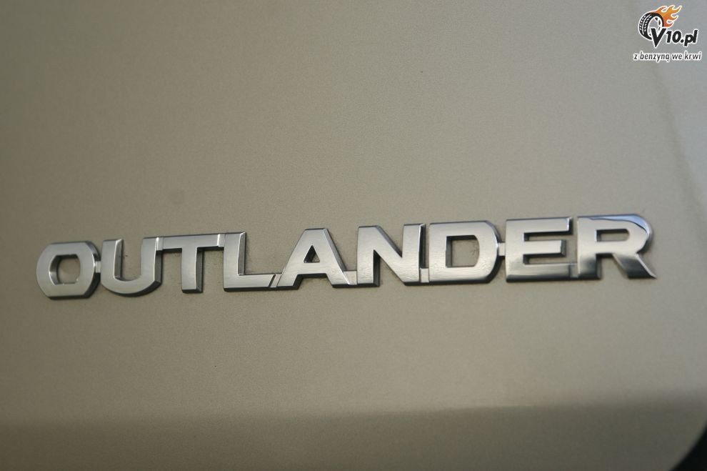 Mitsubishi Outlander II