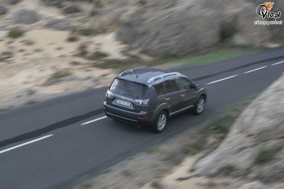 Mitsubishi Outlander II
