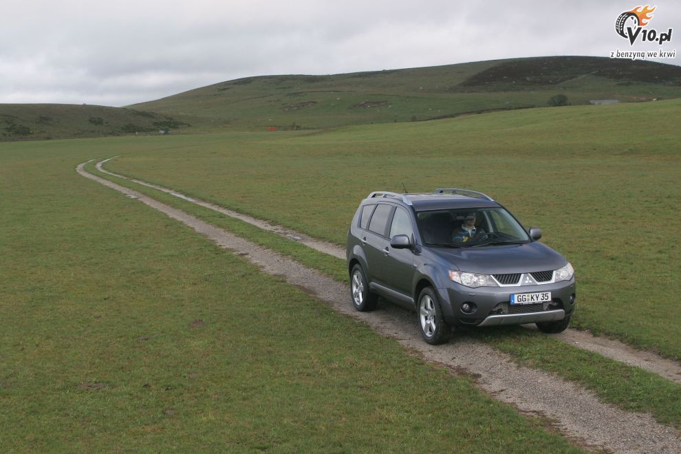 Mitsubishi Outlander II
