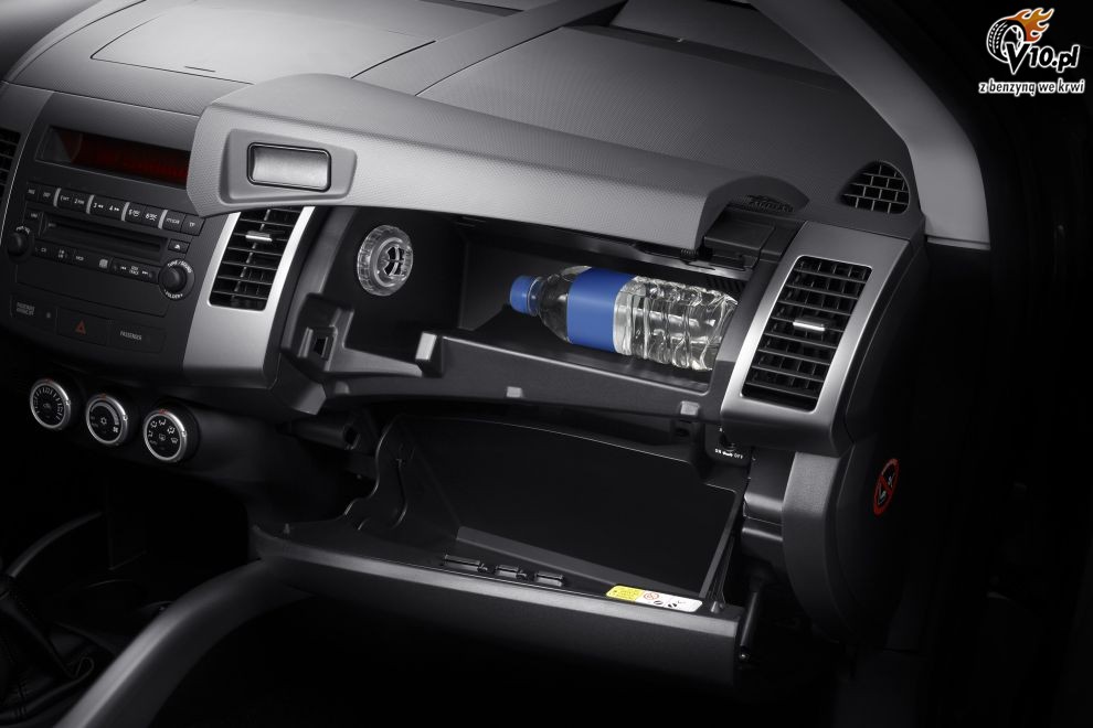 Mitsubishi Outlander II