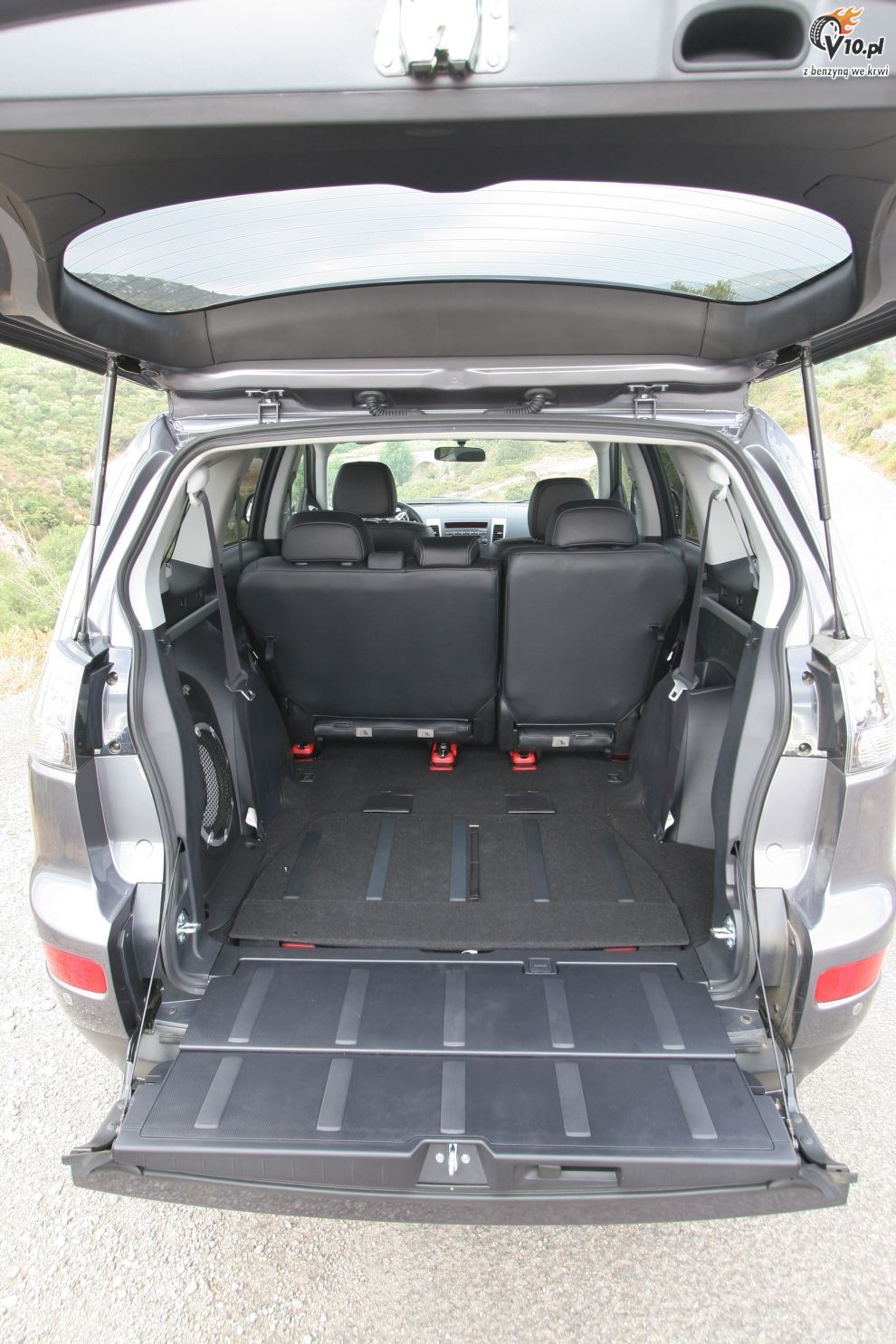 Mitsubishi Outlander II