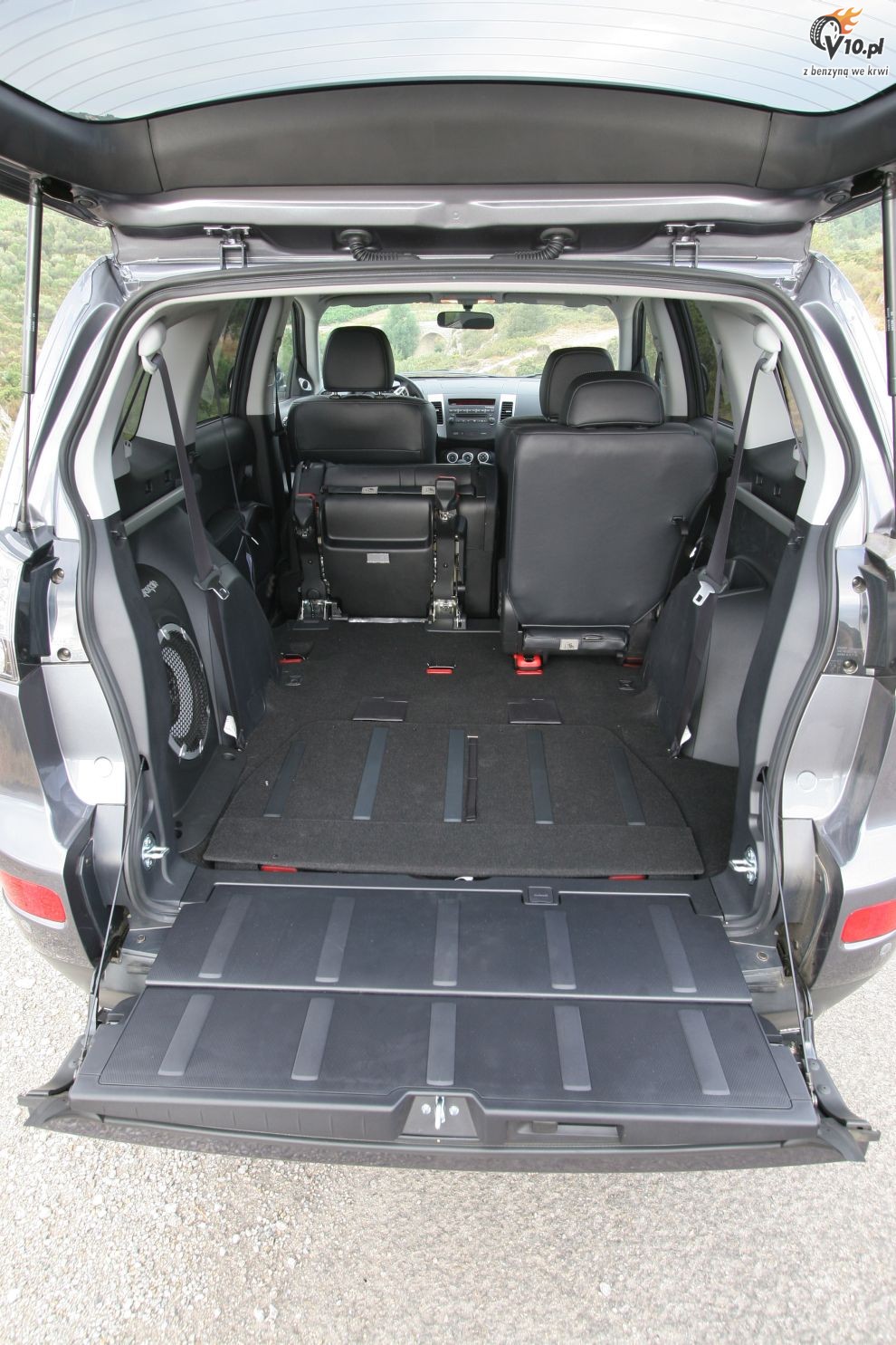Mitsubishi Outlander II