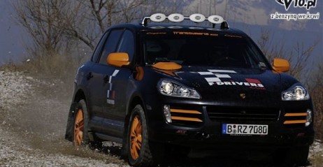 Porsche Cayenne STT Racing