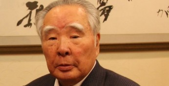 Osamu Suzuki ustępuje ze stanowiska szefa koncernu Suzuki