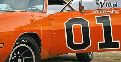 General Lee vs Ford Grand Torino