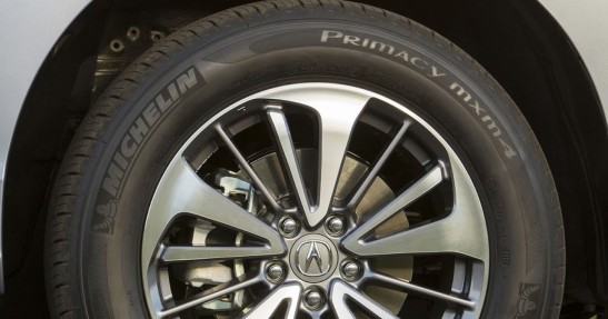 Acura MDX model na rok 2017