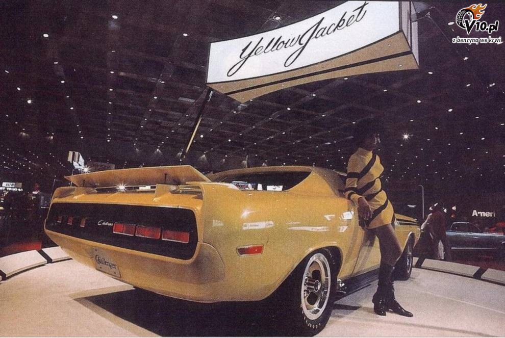 Dodge Challenger SRT8 Yellow Jacket