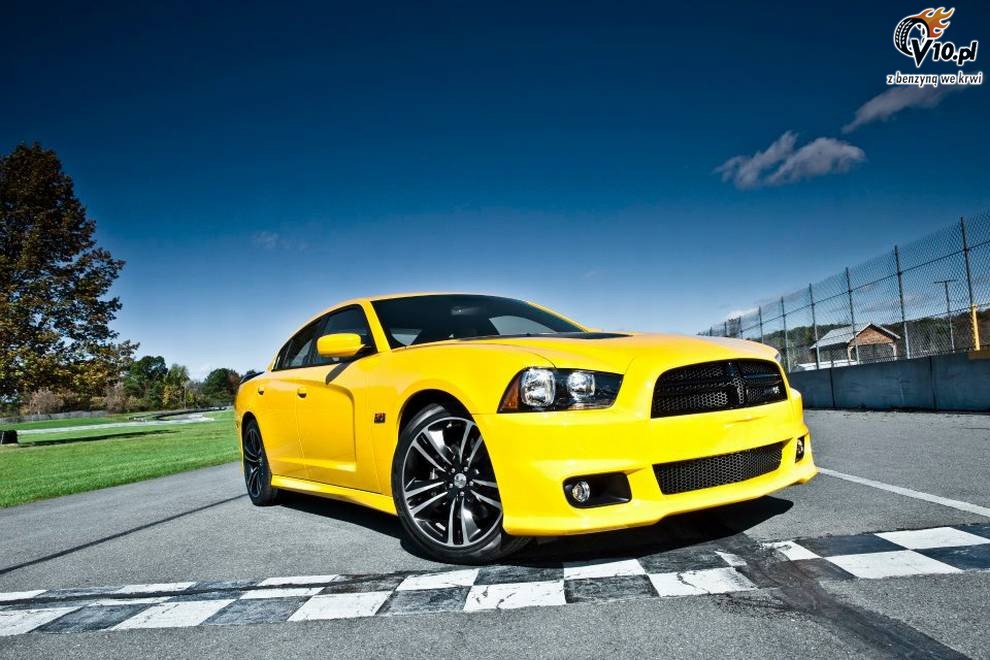 Dodge Charger SRT8 Super Bee 2012
