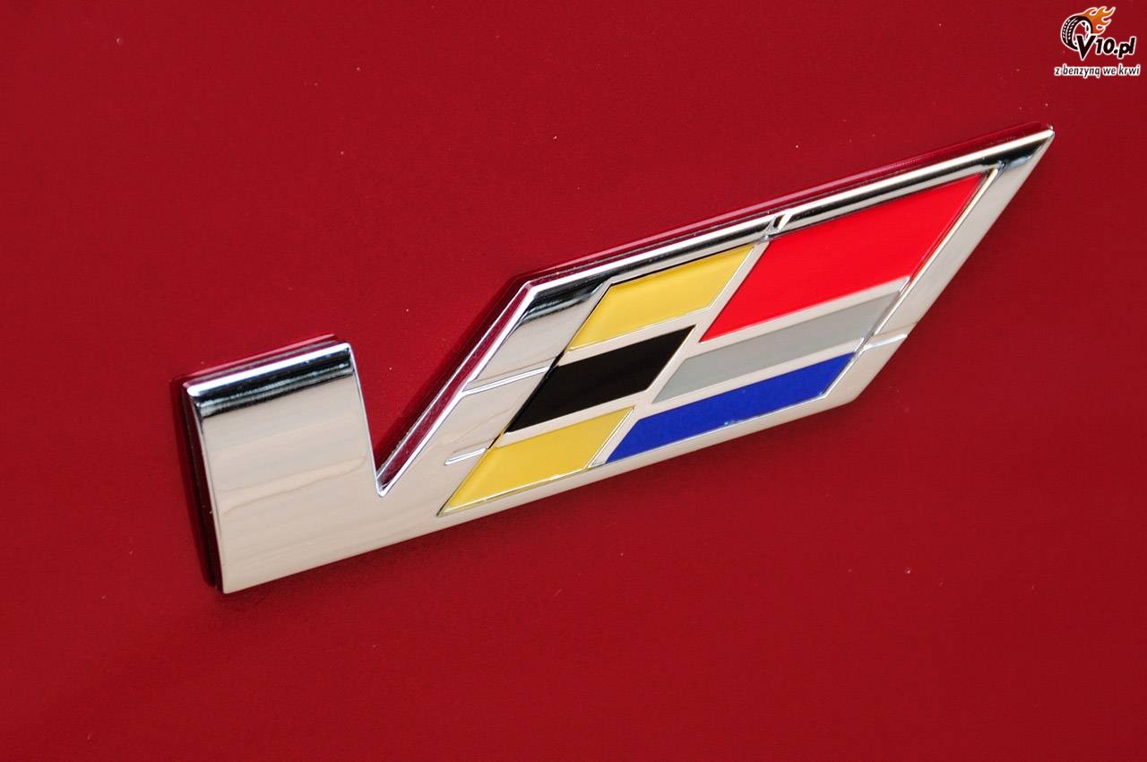Cadillac CTS-V Wagon model 2011
