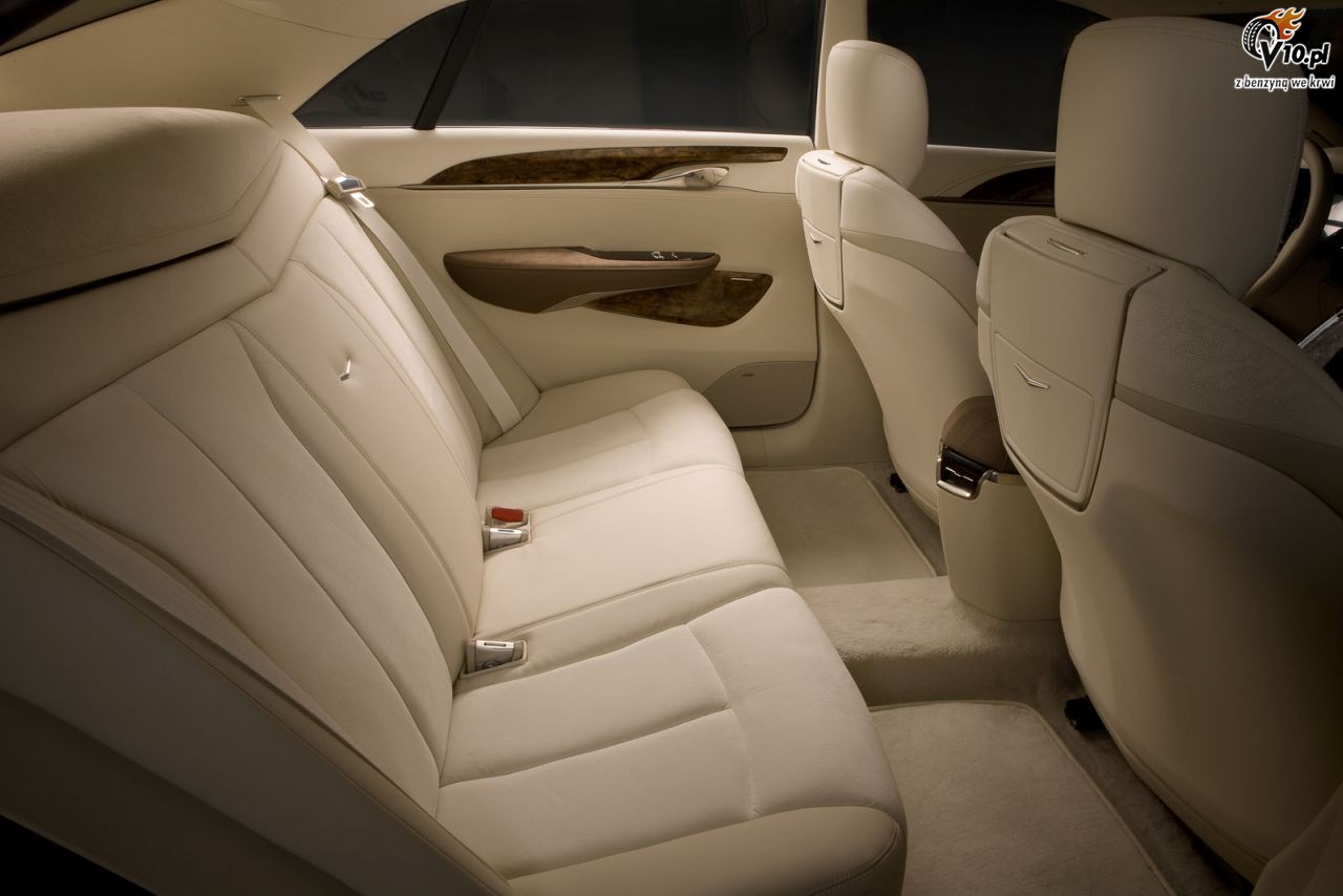 Cadillac XTS Platinum Concept