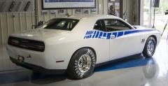 Nowy Dodge Challenger Drag Pak - wier mili w 8 sekund