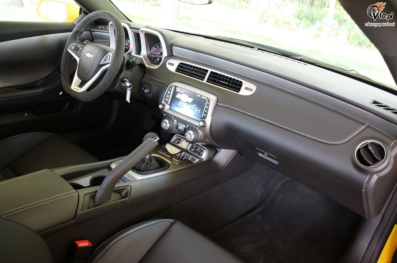 Chevrolet Camaro 1LE model na rok 2013