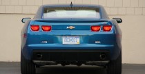 Ford Mustang V6 vs Chevrolet Camaro V6