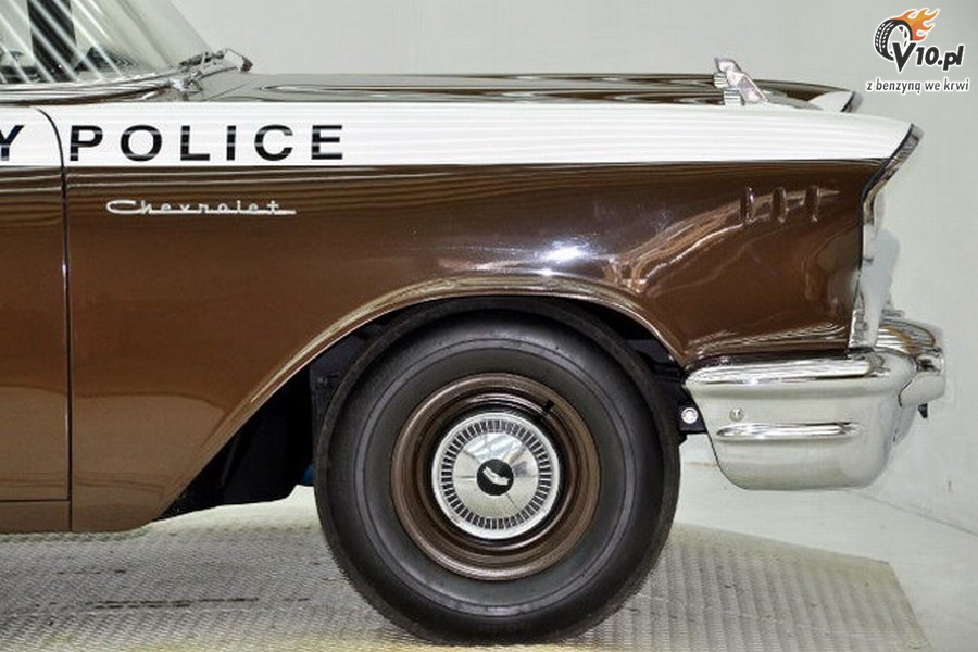 Chevrolet 1-50 Military Police
