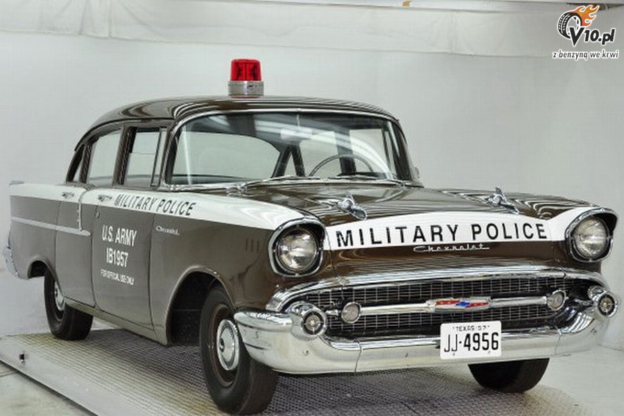 Chevrolet 1-50 Military Police