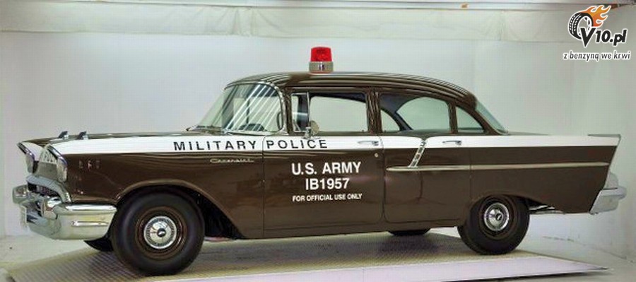 Chevrolet 1-50 Military Police
