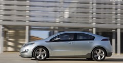 Chevrolet Volt model 2011