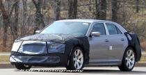 Nowy Chrysler 300C SRT8 - przyapany w kamuflau