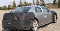 Nowy Chrysler 300C SRT8 - przyapany w kamuflau