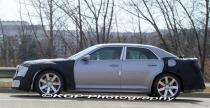Nowy Chrysler 300C SRT8 - przyapany w kamuflau