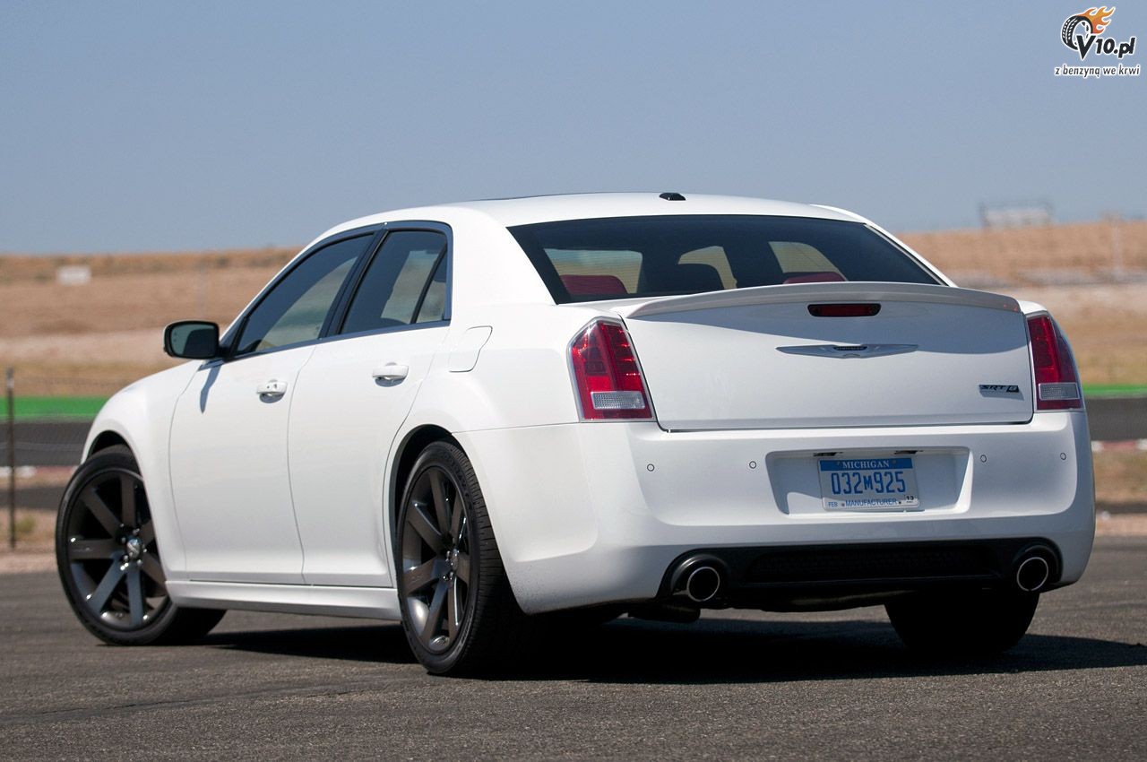 Chrysler 300C SRT8