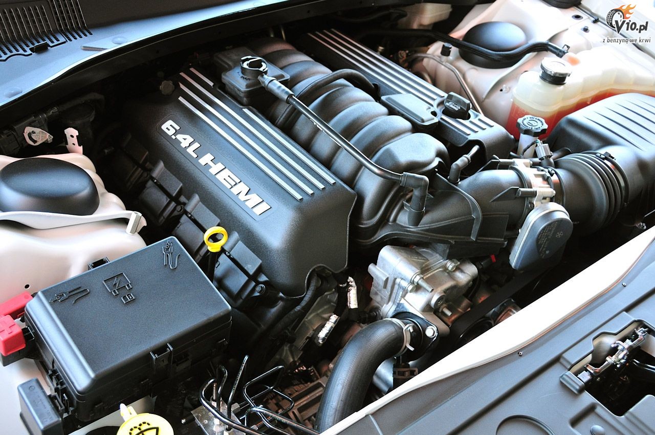 Nowy Chrysler 300C SRT8