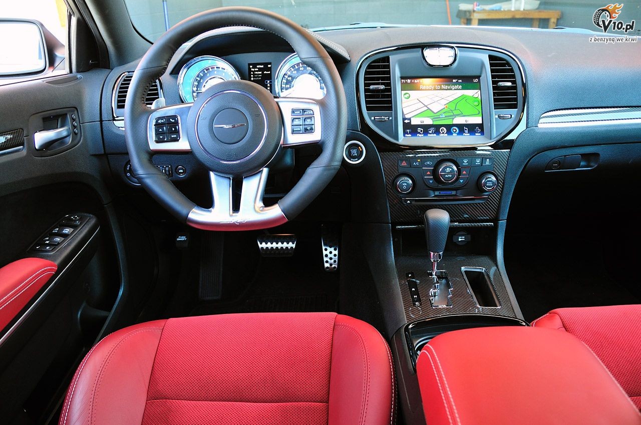 Nowy Chrysler 300C SRT8