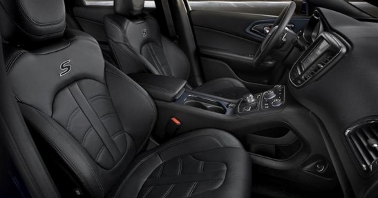Nowy Chrysler 200