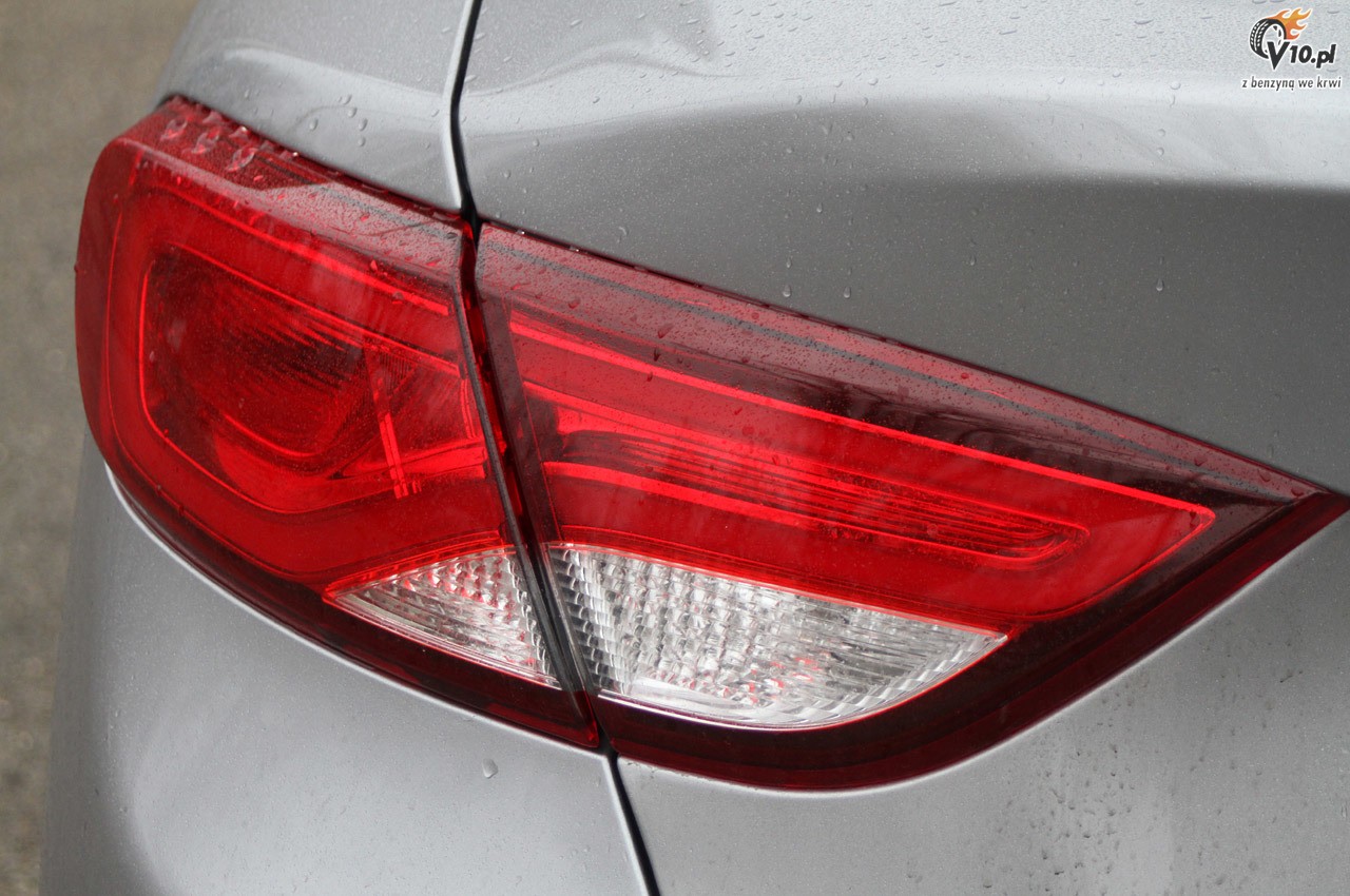 Chrysler 200 model na rok 2015 - pierwsza jazda