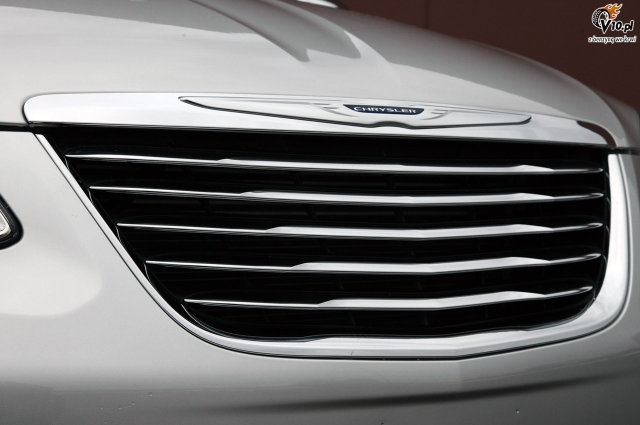 Chrysler 200 Cabrio model 2011