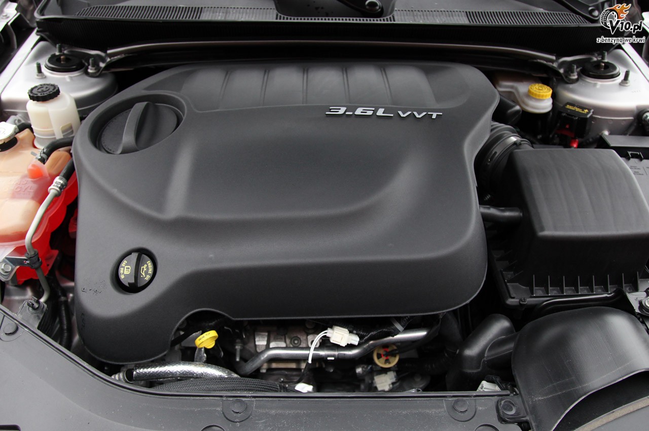 Chrysler 200 Cabrio model 2011